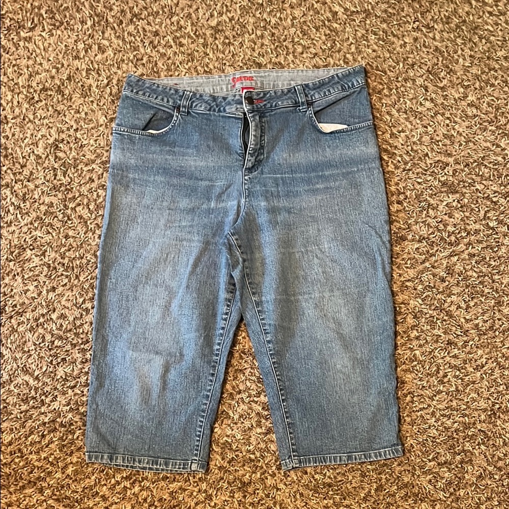 SMITH Blue Women's Denim Capris